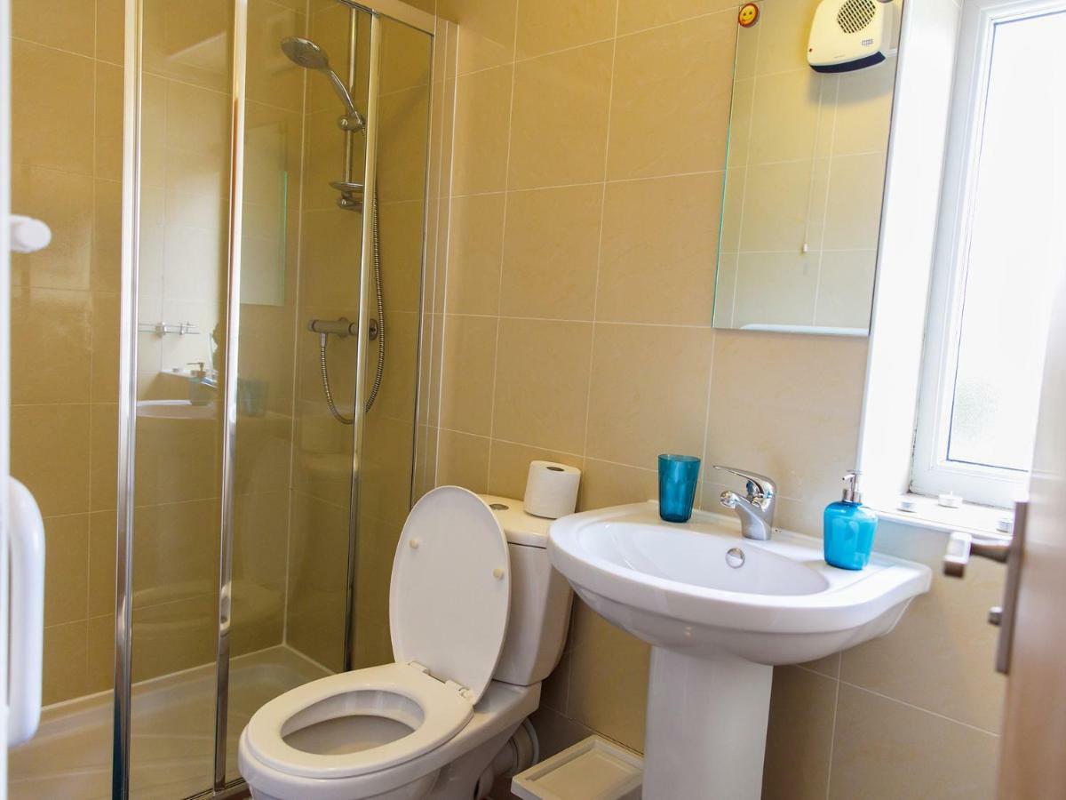 Mandeville Rooms Northolt  部屋 写真